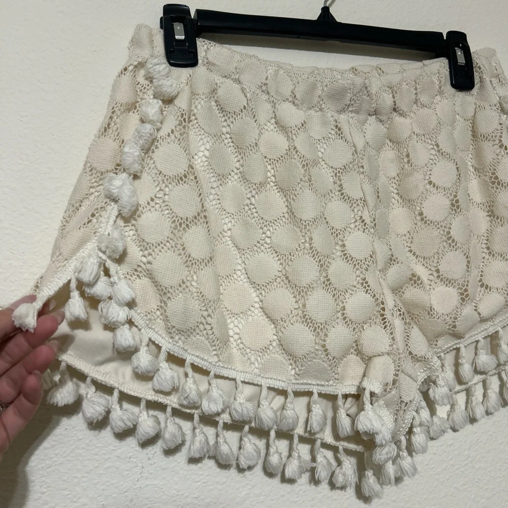 Banjara Cream Lace Shorts Pom Pom Tassel Boho Festival Size Medium